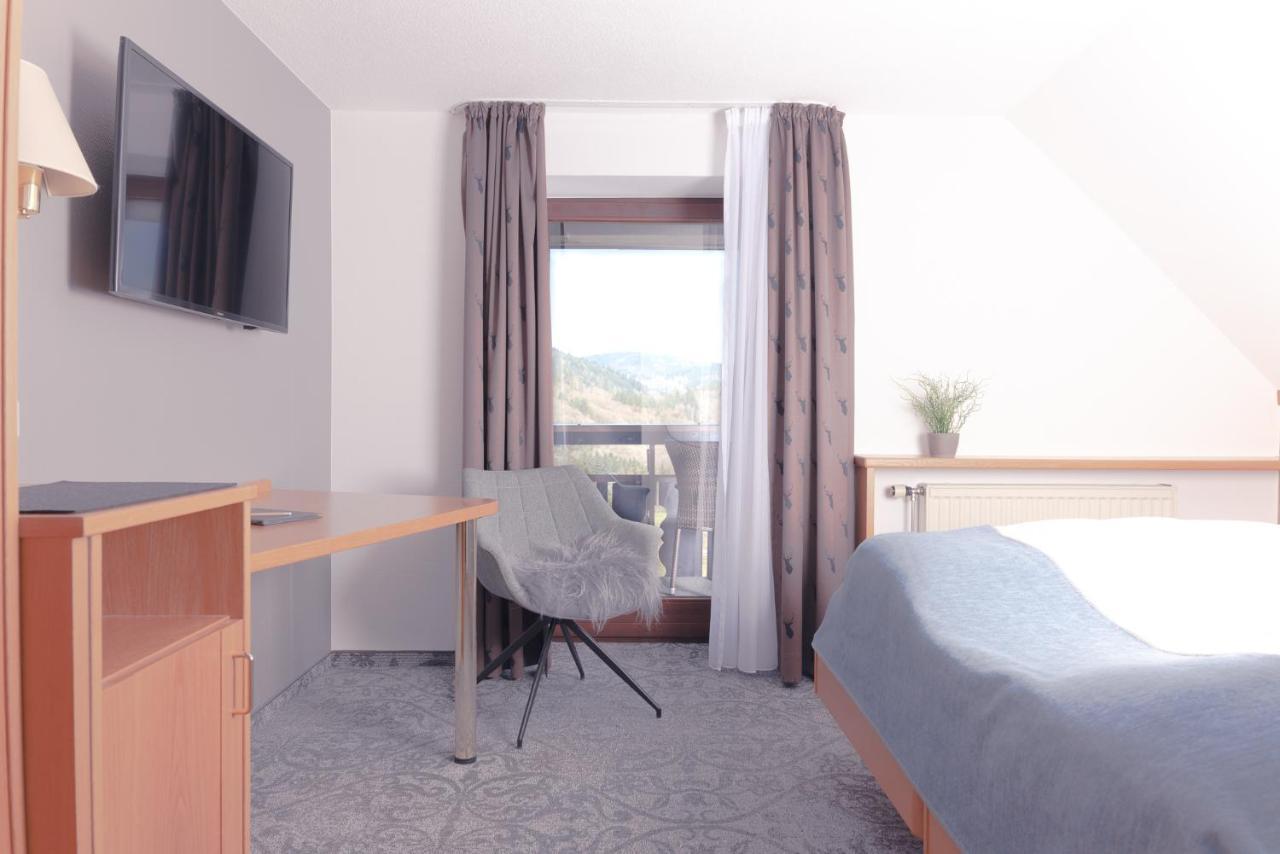 Genusshotel Hirschen - Erholung Im Gruenen Sallneck Kültér fotó