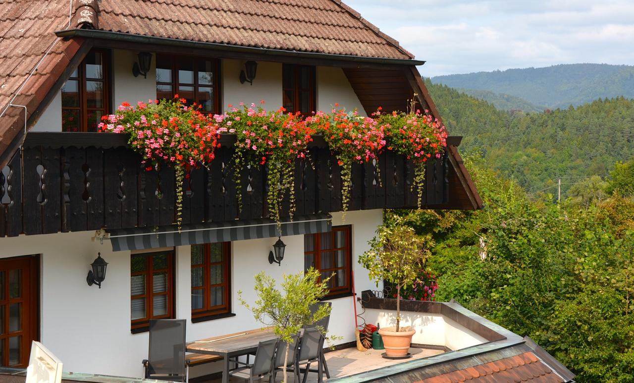 Genusshotel Hirschen - Erholung Im Gruenen Sallneck Kültér fotó